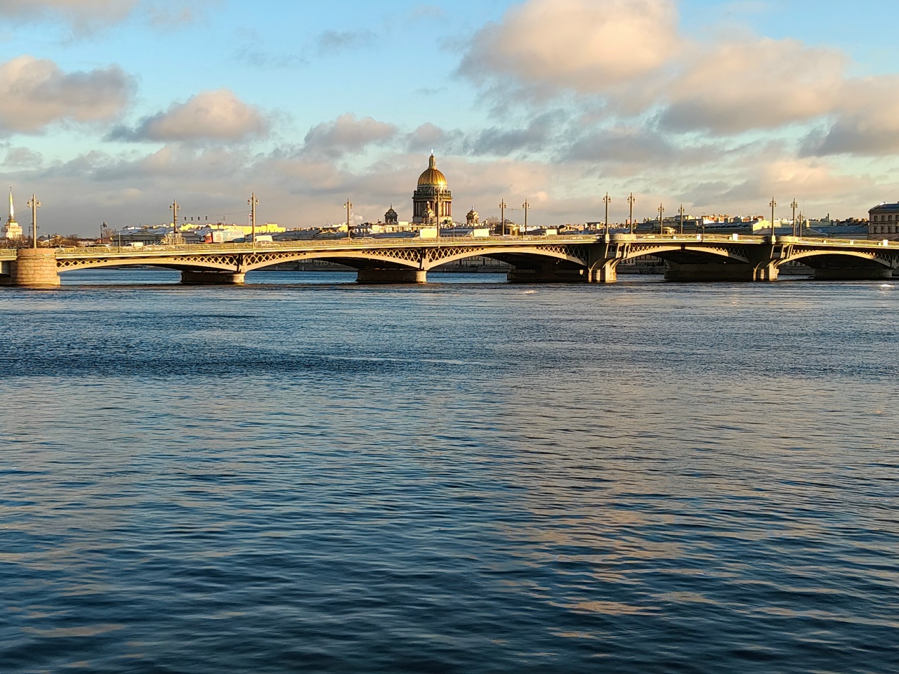 Разводные мосты Большой и Малой Невы центральной части Петербурга глазами проектировщика