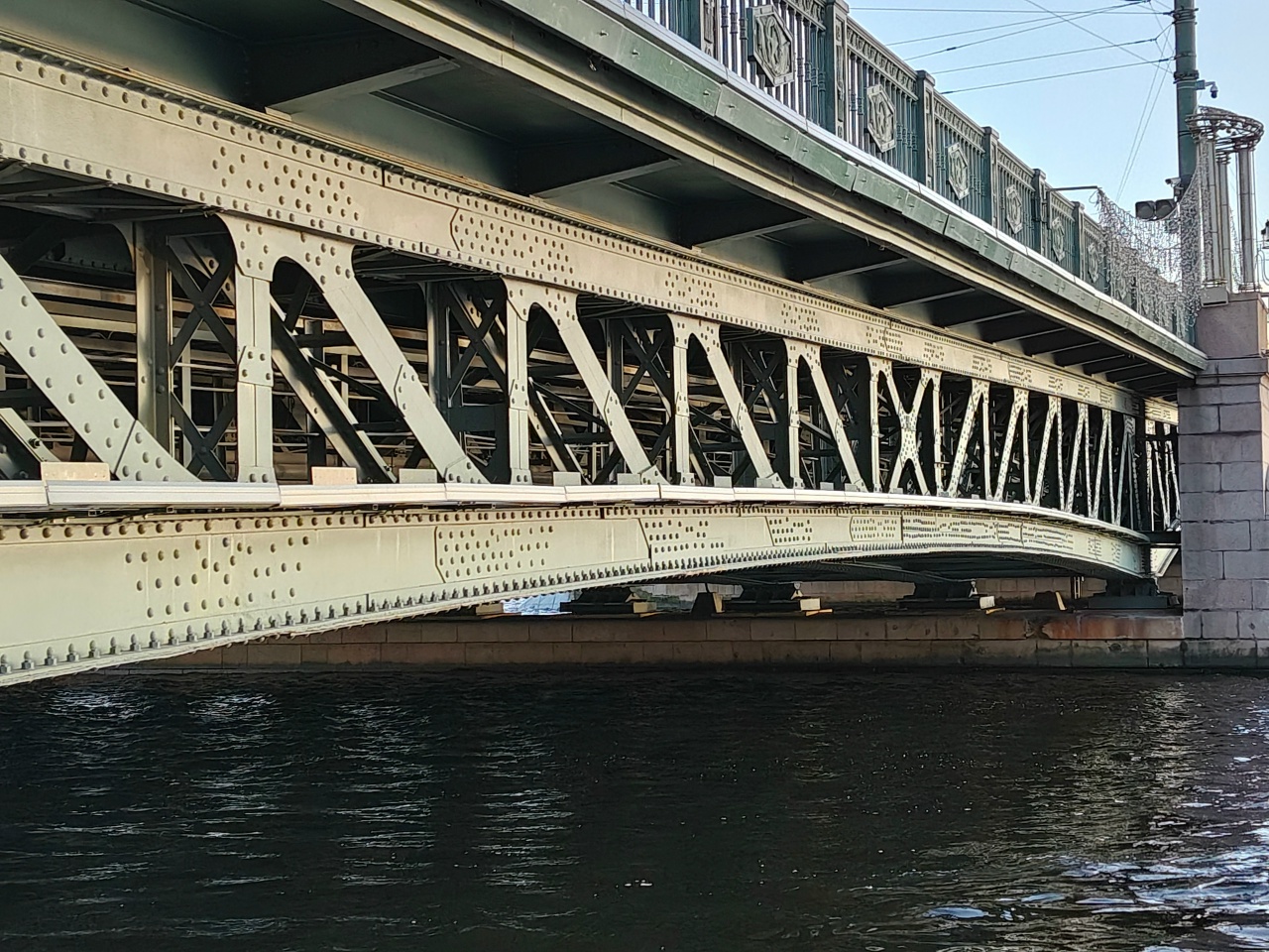 Разводные мосты Большой и Малой Невы центральной части Петербурга глазами проектировщика