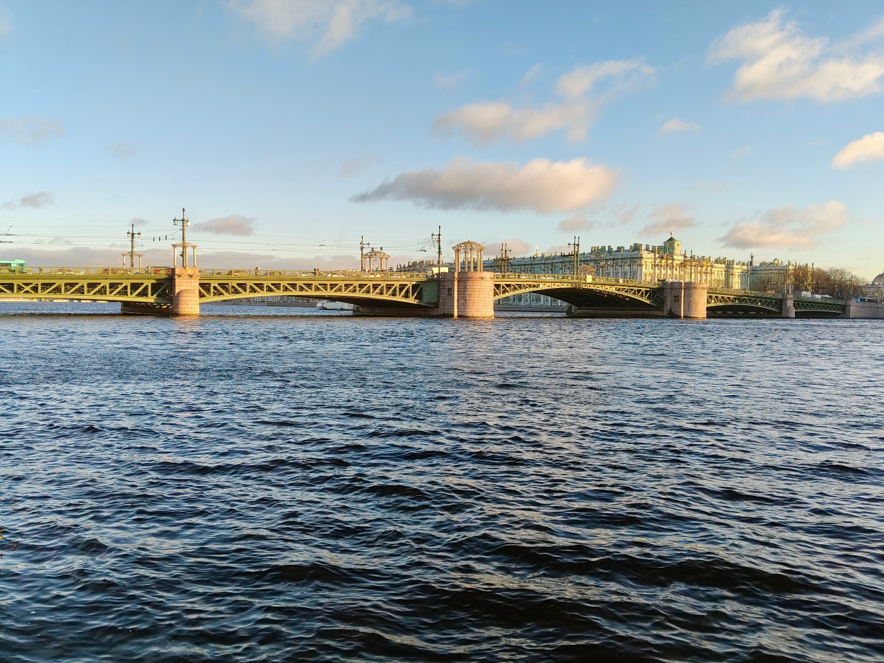 Разводные мосты Большой и Малой Невы центральной части Петербурга глазами проектировщика