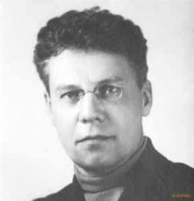 Михаил Зенкевич